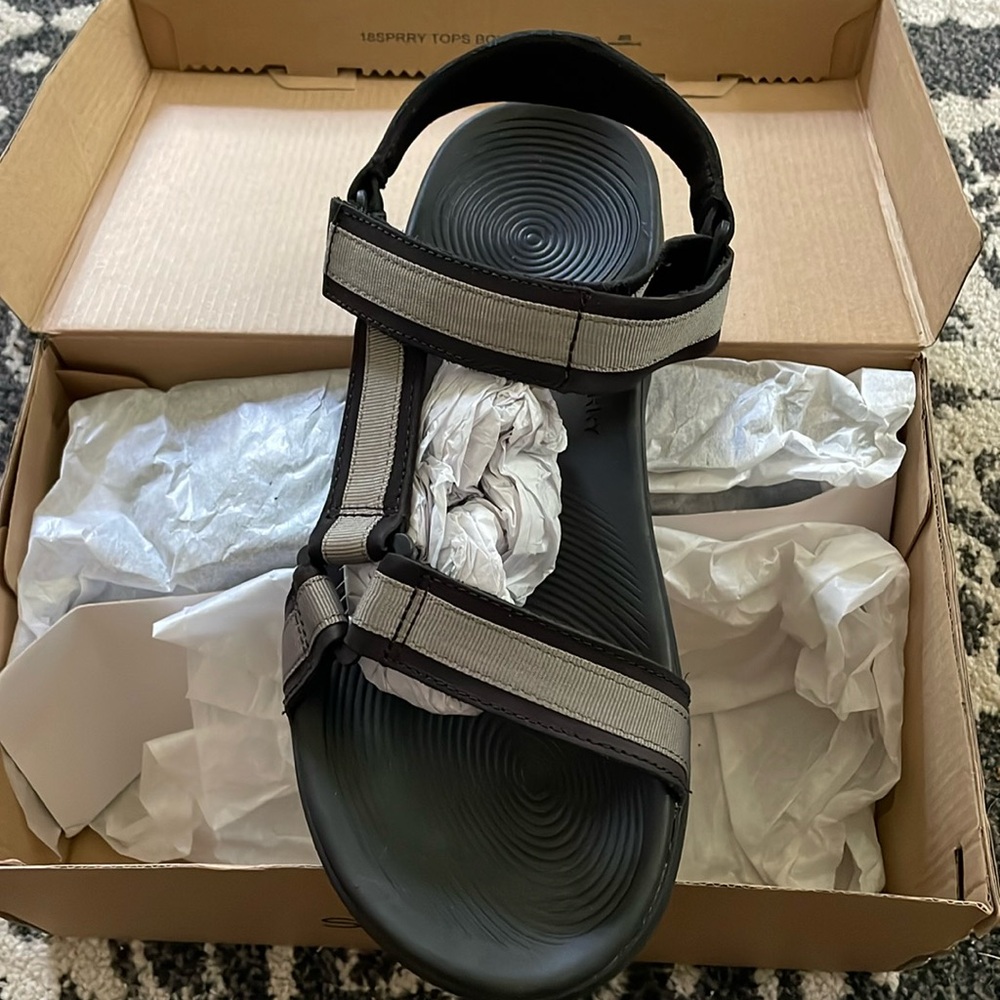 Sperry Regatta Sandals Men’s size 9 black